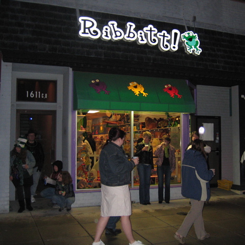 Ribbitt! ... THE Toy Store of Ghent!
