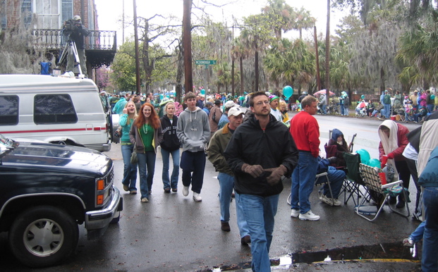 "Broughton Street Spectator Row"